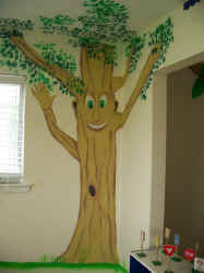 KIDS TREE 5jpg.jpg (67465 bytes)