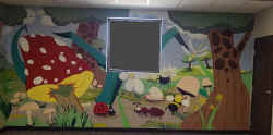 LOWCF kids mural 2.jpg (76803 bytes)